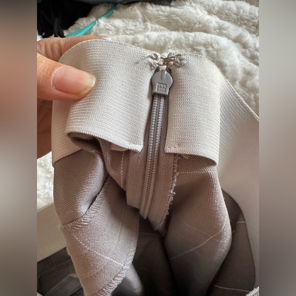 NWOT pants - Picture 4 of 7